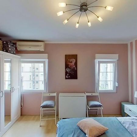 Apartment Bonjour, 5Th Floor, No Elevator ซาเกร็บ ภายนอก รูปภาพ