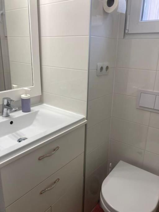 Apartment Bonjour, 5Th Floor, No Elevator ซาเกร็บ ภายนอก รูปภาพ