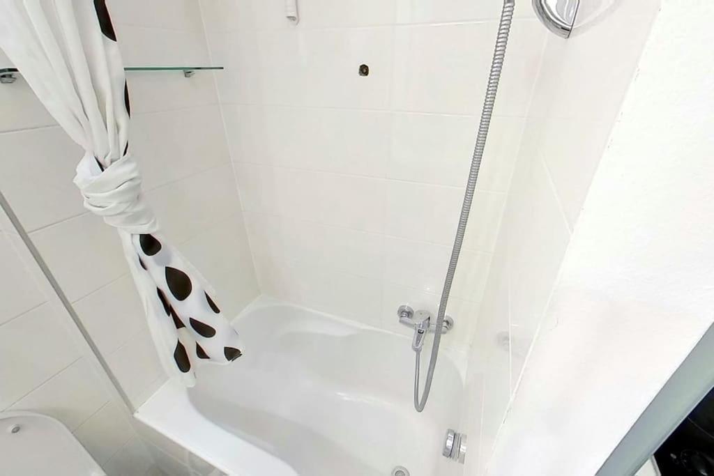 Apartment Bonjour, 5Th Floor, No Elevator ซาเกร็บ ภายนอก รูปภาพ